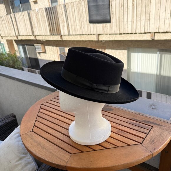 Dobbs Fifth Avenue Black Felt Fedora Hat With Ribbon Band & Bow - Picture 2 of 5